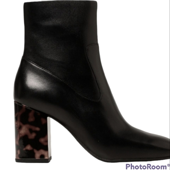 Pure Navy Shoes - Pure Navy genuine leather Ankle boots size 9